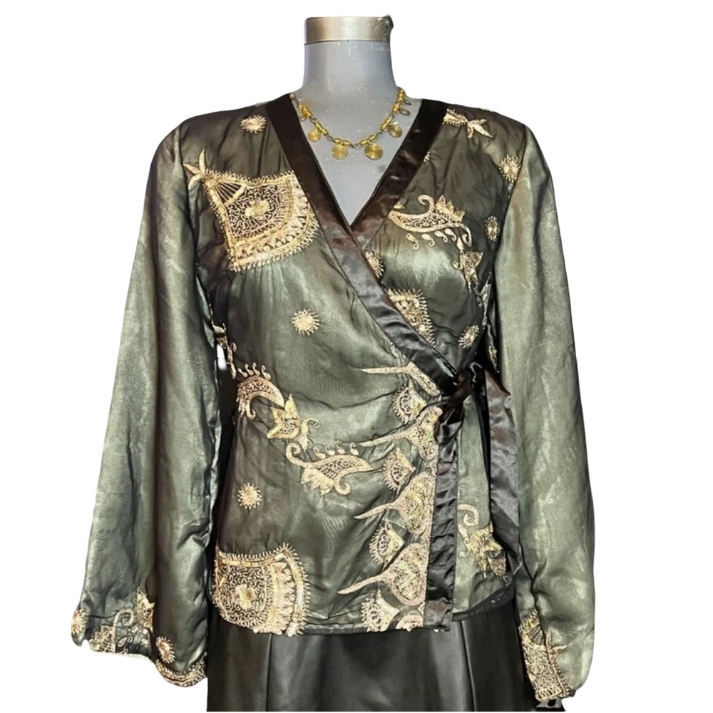 ALCHEMY Gold/Sequin Embroidered Lined Sari Fabric Wrap Blouse Medium FAIR  TRADE